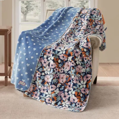 Hunter Reversible Plush Throw Blankets In Blue