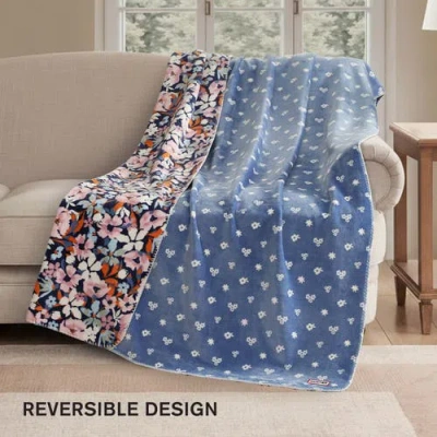 Hunter Reversible Plush Throw Blankets In Blue