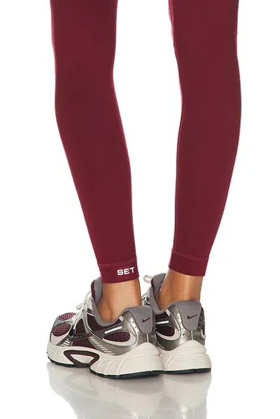 Set Active Formcloud Cloud Legging In Burgundy