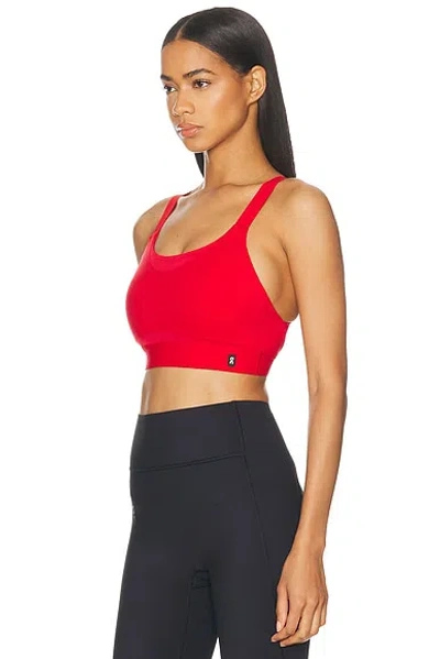 On Performance Bra In Red