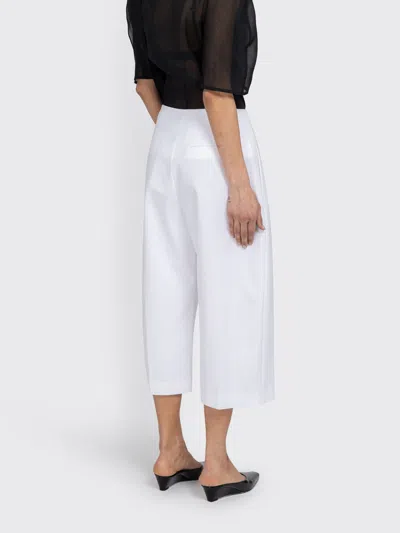 Amomento Curved Capri Pants In Multi