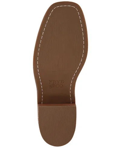 Frye And Co Miranda 10 Flower In Neutral