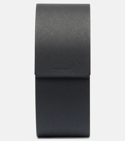 Prada Sunglasses With The Iconic Metal Plaque In Red