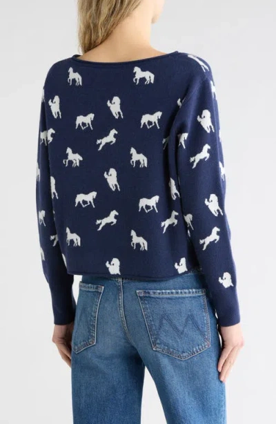 Vigoss Horse Crop Pullover Sweater In Blue
