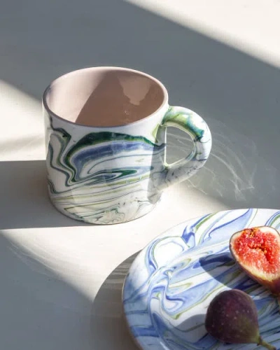 Une Vie Nomade Marbled Mug In Multi