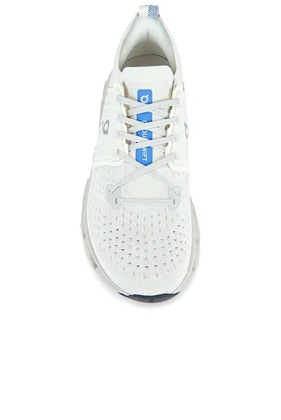 On Running White Cloudswift 4 Ad Textile Sneakers In White