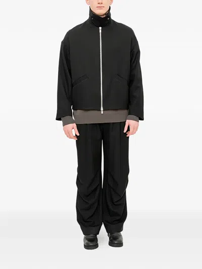 Devoa Zip-up Jacket In Black