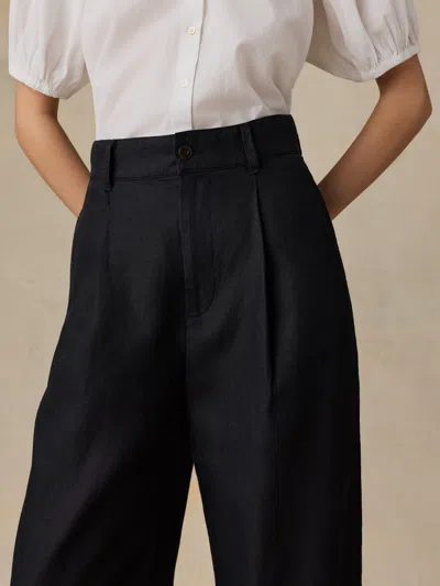 Faherty Sun Strider Pleated Pants In Multi