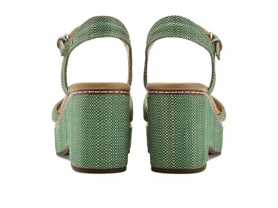 Naturalizer Dovie Raffia Ankle Strap Platform Sandal In Gold