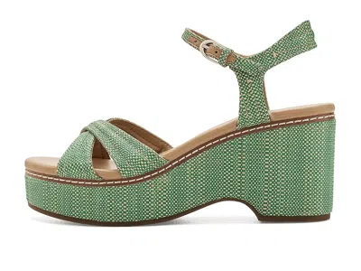 Naturalizer Dovie Raffia Ankle Strap Platform Sandal In Gold