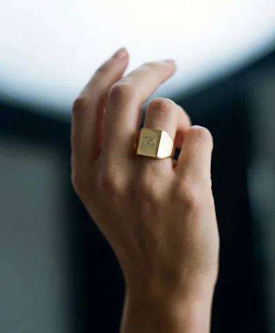 Skf The Script Rectangle Signet Ring In Gold