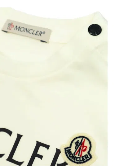 Moncler Logo-print Shoulder-button T-shirt In Neutral