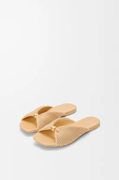 Loewe Raffia-effect Flat Sandals In Neutral
