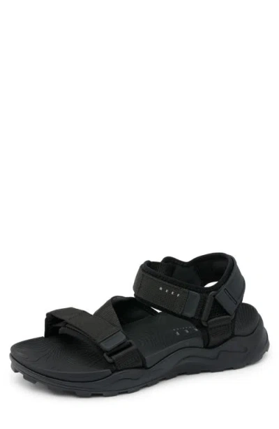 Reef Cross Shore Sandal In Black