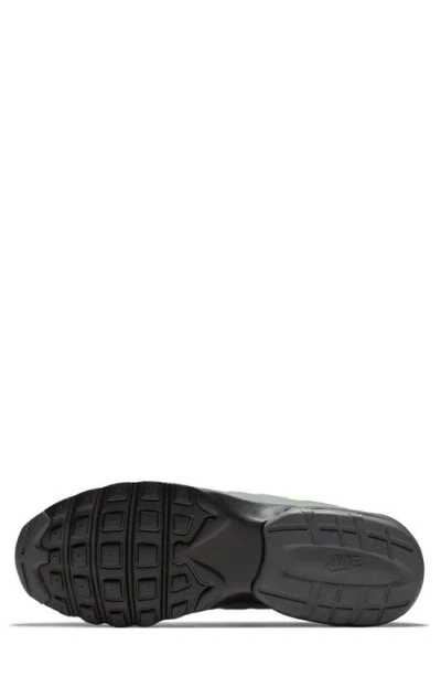 Nike Air Max Invigor Sneaker In Multi