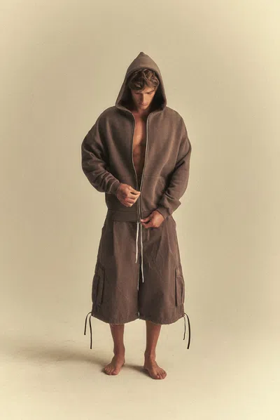 Elwood Core Zip Hoodie In Brown