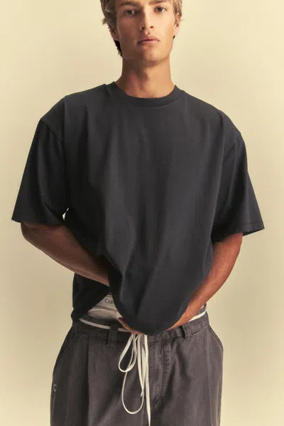 Elwood Oversized Core Tee In Black