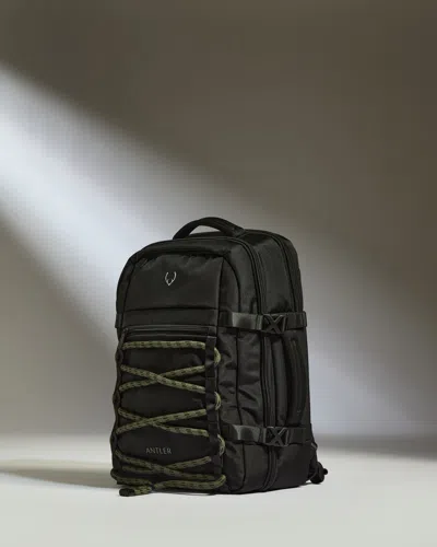 Antler Discovery 28l Backpack In Black In Black