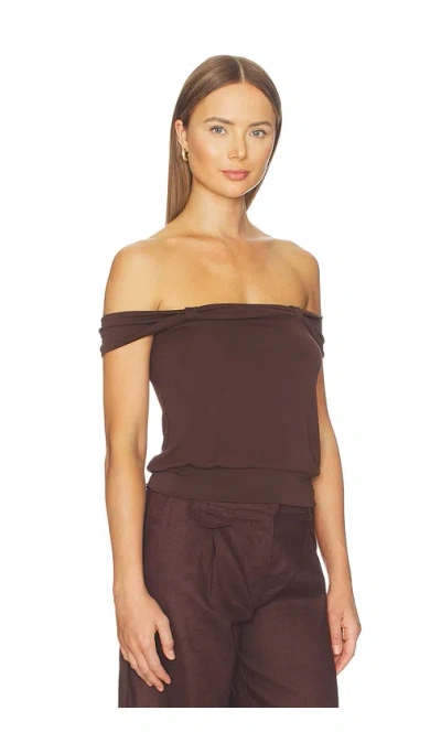 Geel Wilson Top In Multi