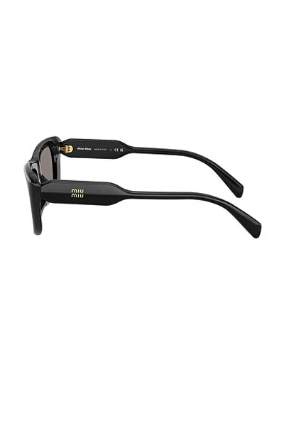 Miu Miu Rectangular Sunglasses In Black
