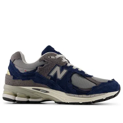 New Balance M2002d Suede Mesh Sneakers In Blue