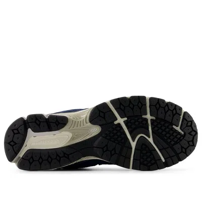 New Balance M2002d Suede Mesh Sneakers In Blue