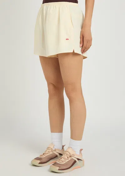 Spence Steffi Shell Shorts In White