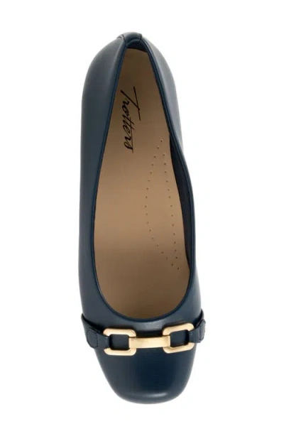 Trotters Wide Width Sadie Flat In Blue