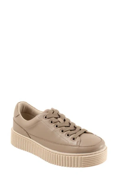 Trotters Baylor Platform Sneaker In Brown