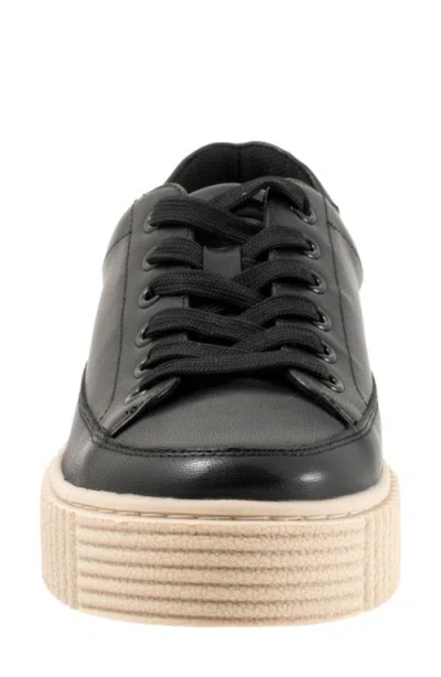 Trotters Baylor Platform Sneaker In Black