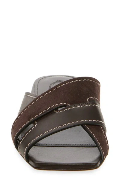 Tod's Flat Leather Sandals With Crossed Straps Shoes In Brown