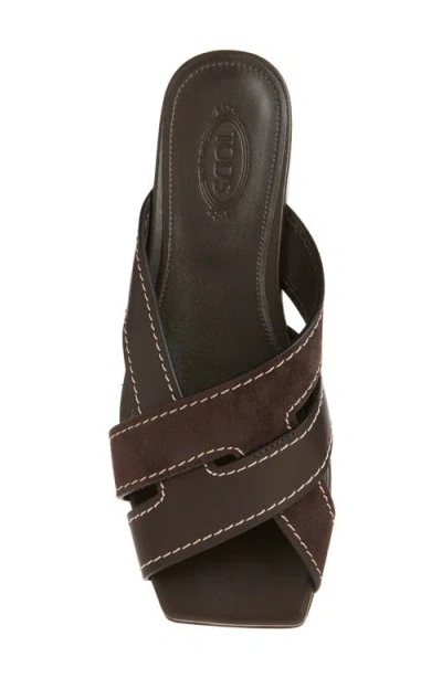 Tod's Flat Leather Sandals With Crossed Straps Shoes In Brown