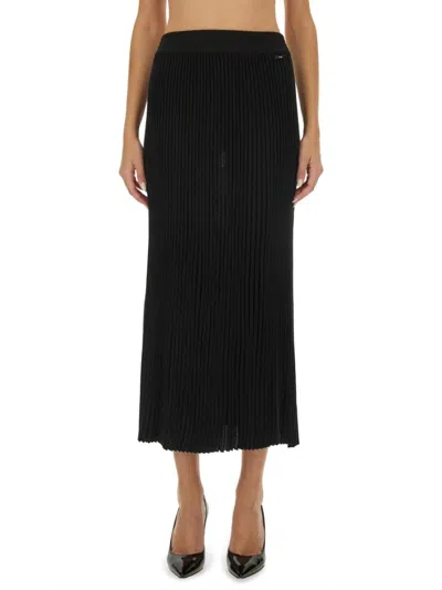 Kiton Elegant Knit Skirt Size 40 For Women In Black
