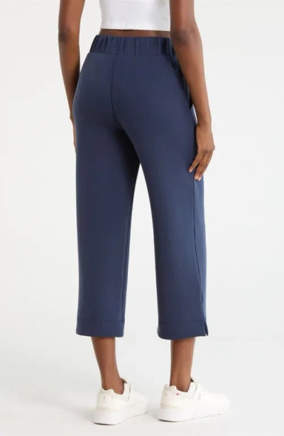 Mpg Dreamweave Crop Pants In Blue