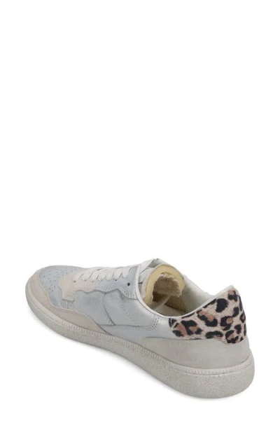 Vaneli Paris Sneaker In White