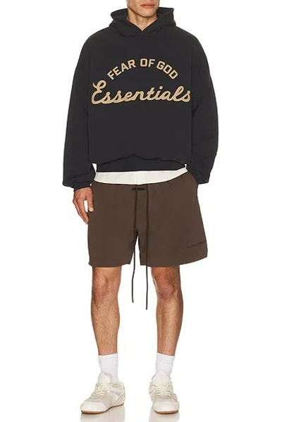 Essentials Active Trace Classic Short In Brown