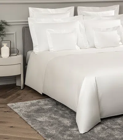 Frette Ultimate Super King Sheet Set In White