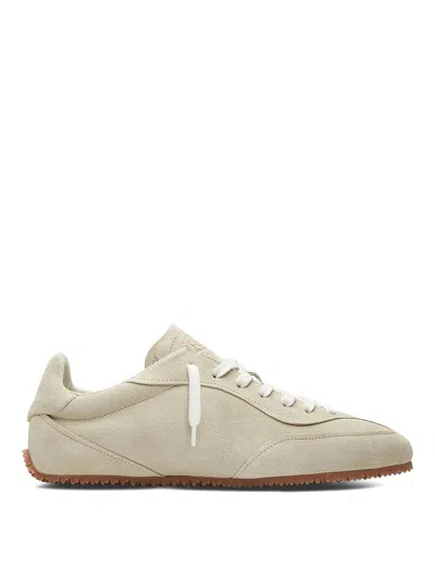 Axel Arigato Daze Runner Beige Sneaker With Logo On The Tongue And Grooved Sole In Suede Man In Neutral