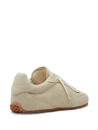 Axel Arigato Daze Runner Beige Sneaker With Logo On The Tongue And Grooved Sole In Suede Man In Neutral