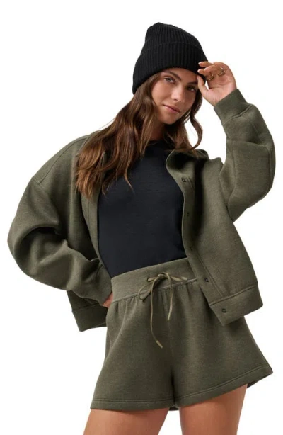 Travismathew Cloudscape Button Down Jacket In Grape Leaf In Green