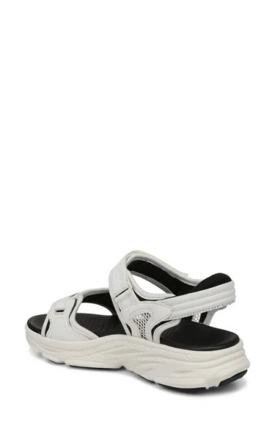 Ryka Rykä Devomax Sandal In White