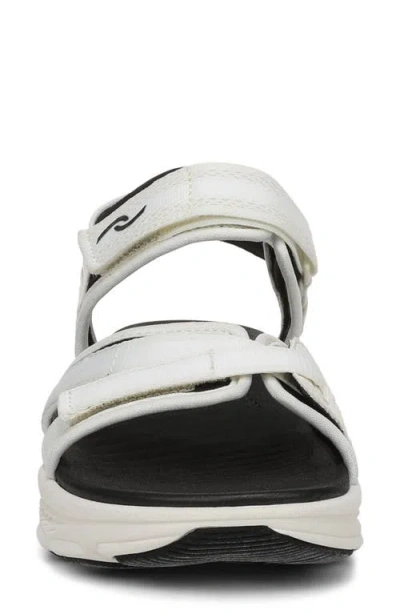 Ryka Rykä Devomax Sandal In White