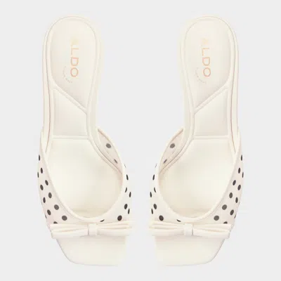 Aldo Begoniaa In Multi