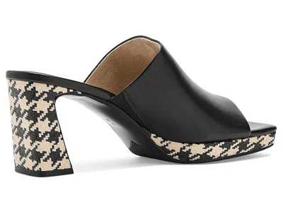 Vaneli Mantie In Black