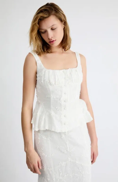 Extro & Vert Bella White Embroidered Button-front Top In White