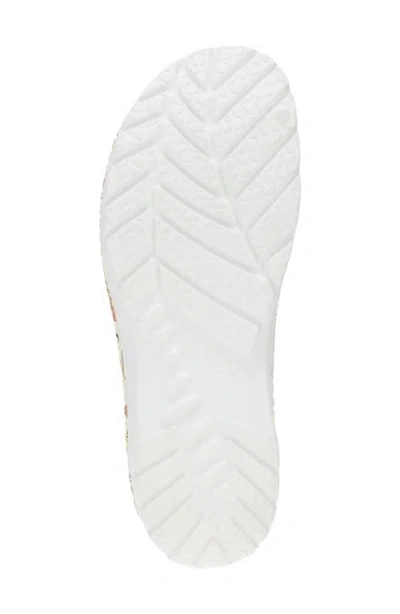 Dansko Kane Clog In White