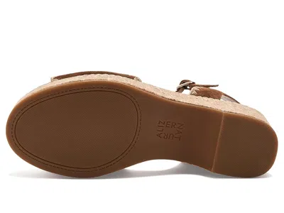 Naturalizer Della In Brown