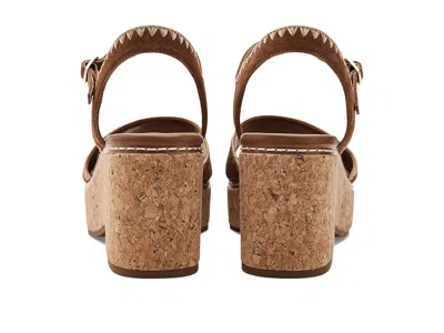 Naturalizer Della In Brown
