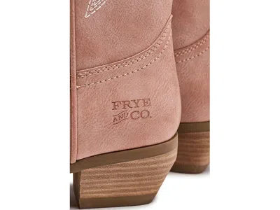 Frye And Co Irlene Short Deco Stitch Cowboy In Pink