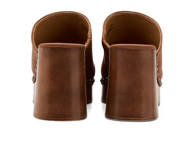 Frye And Co Wylie Clogs In Brown